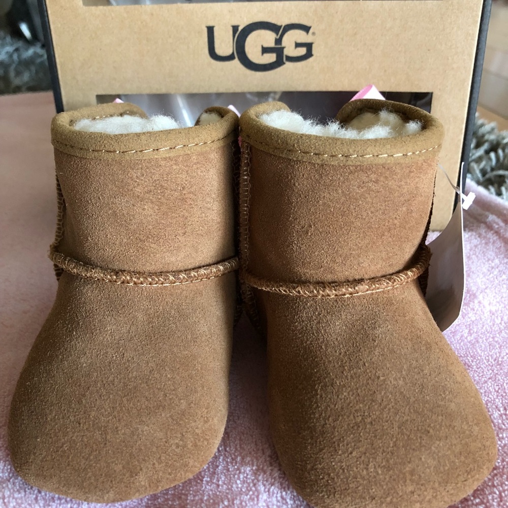Infant Uggs (Jesse Bow)